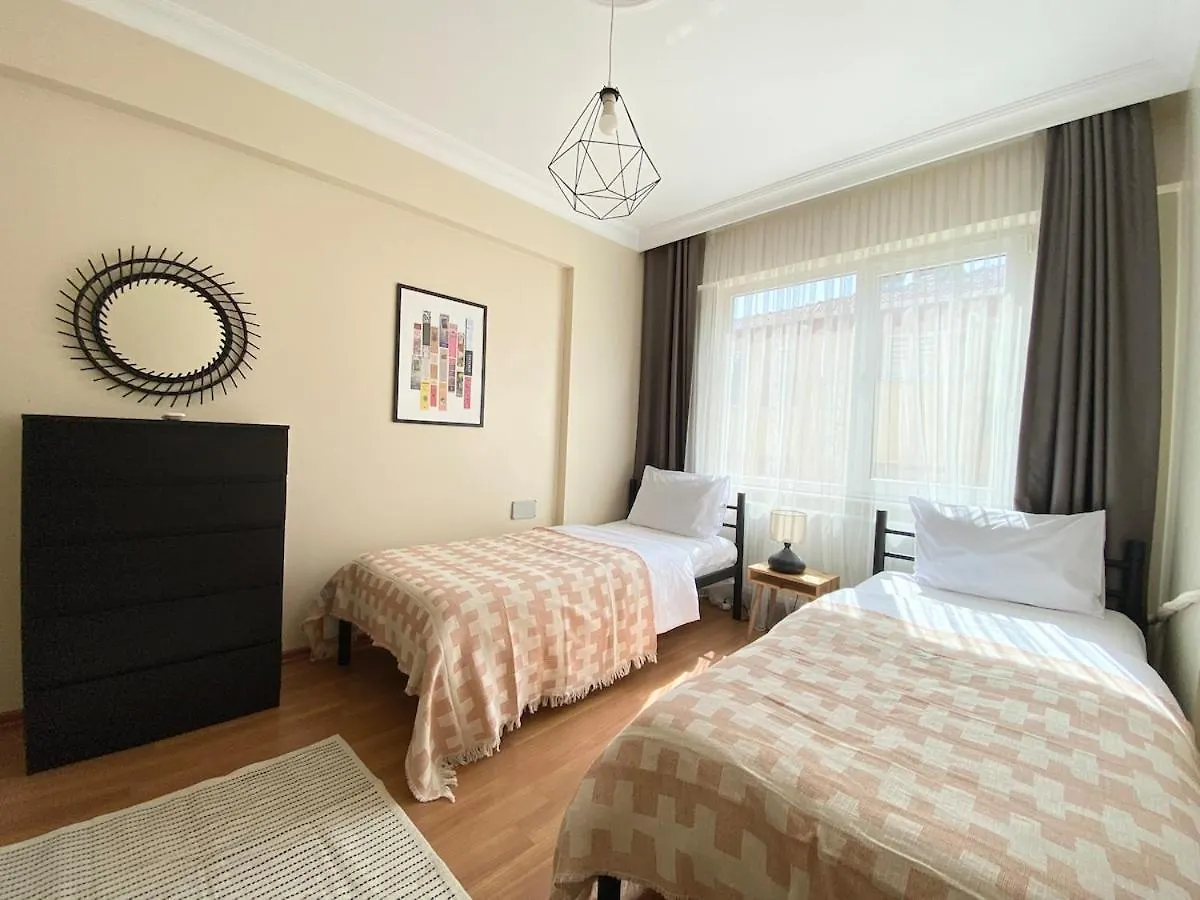 City Center Spacious Flat No9 伊斯坦布尔 公寓