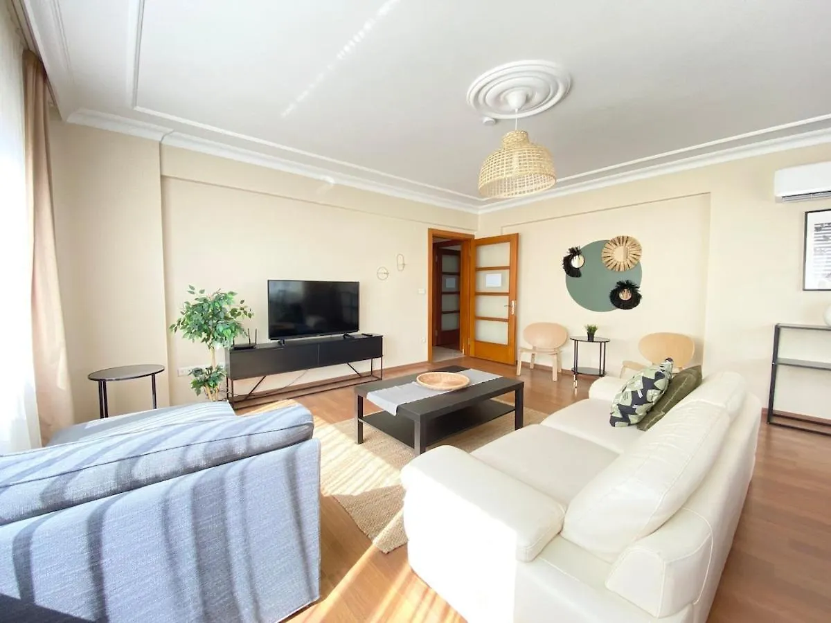 City Center Spacious Flat No9 Isztambul Apartman